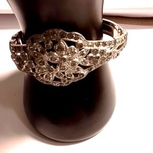 Silver Tone Rhinestone Flower Bracelet